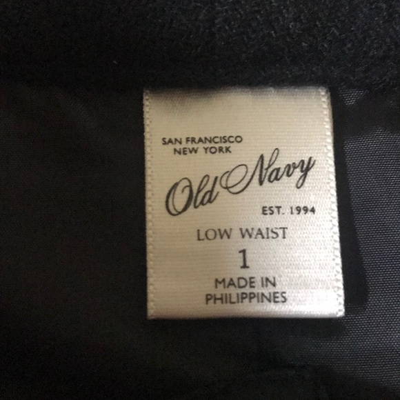 5/$15 Old Navy Black Skirt-low waisted Size 1 - Picture 2 of 11